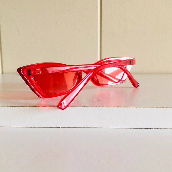 Slim Cat Eye Sunglasses - Picture 3 of 13